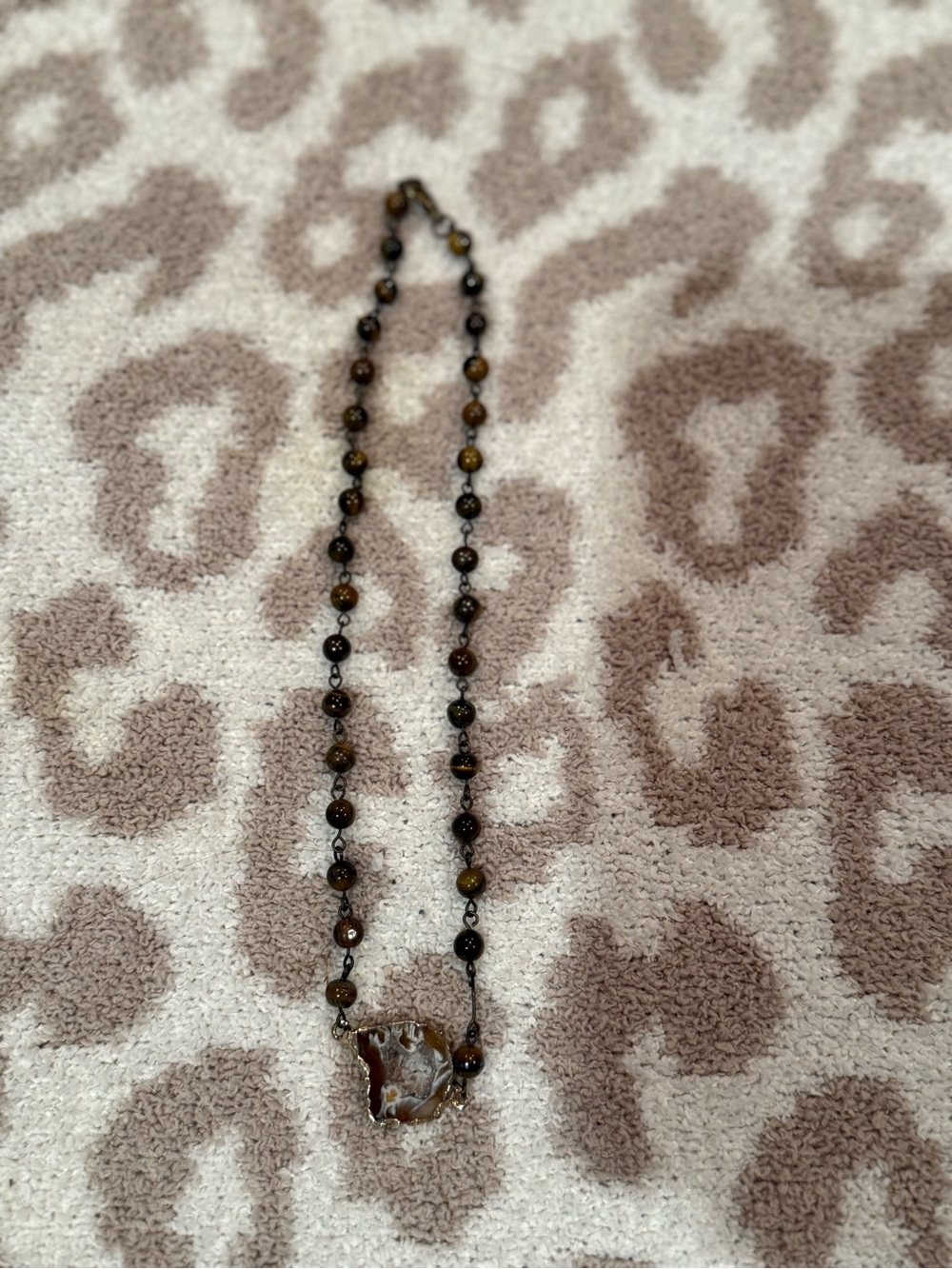Handmade Brown Tiger Eye Beaded Necklace with Agate Pendant